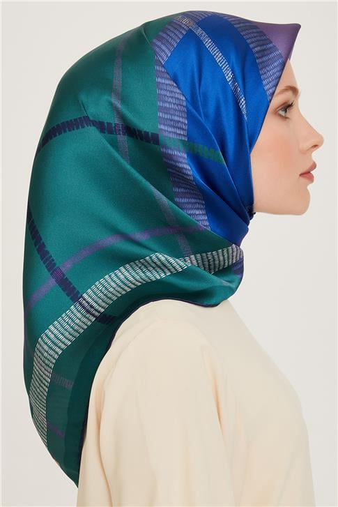 Armine Geometrik Desenli Twill Saf İpek Eşarp 9206D 82