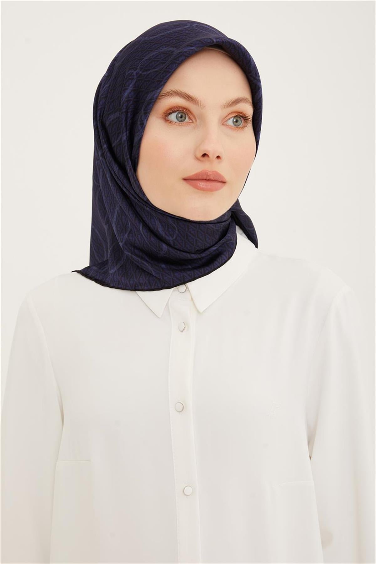Armine İpek Eşarp 2023/24 İlkbahar Yaz Sezonu 8925D01 34 -Sura İpek