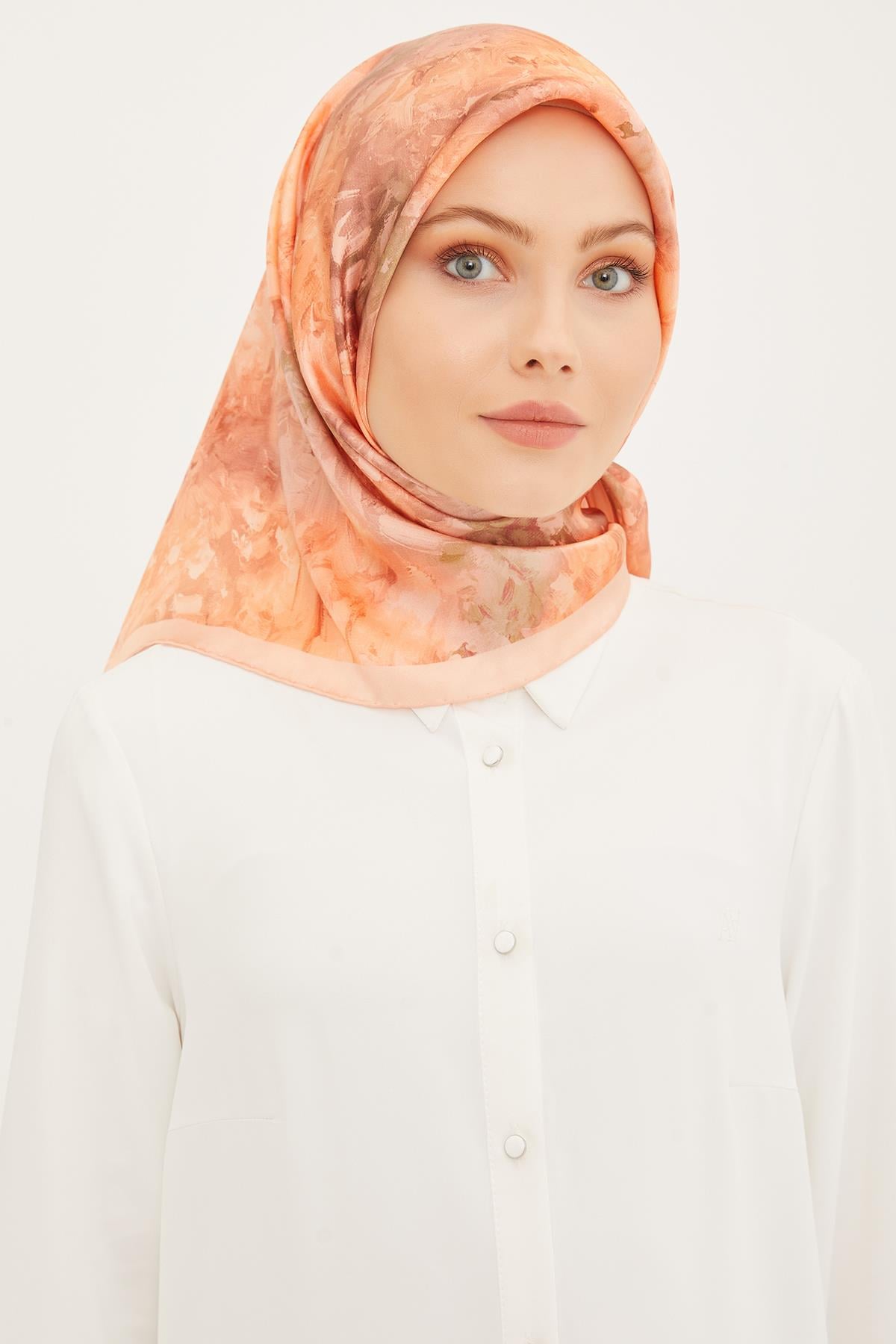 Armine İpek Eşarp 2023/24 İlkbahar Yaz Sezonu 8922D01 57 -Sura İpek