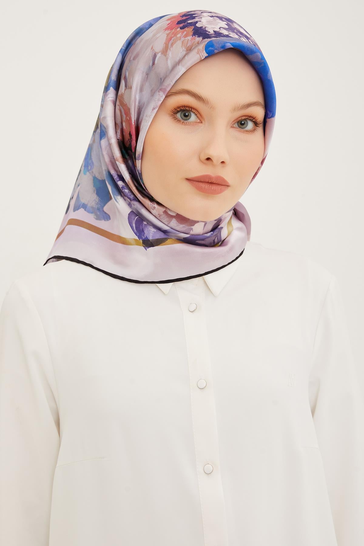 Armine İpek Eşarp 2023/24 İlkbahar Yaz Sezonu 8951D01 37 -Sura İpek