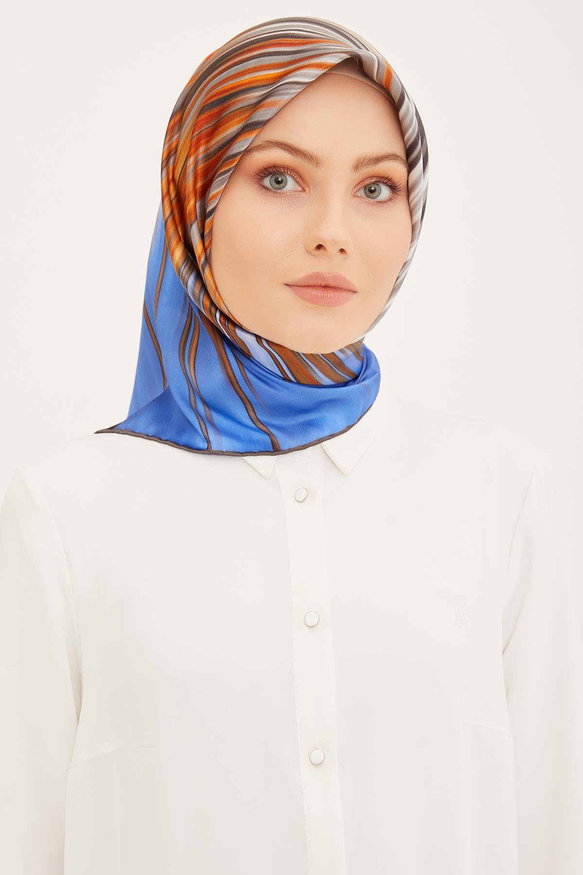 Armine İpek Eşarp 2023/24 İlkbahar Yaz Sezonu 8956D01 05 -Sura İpek