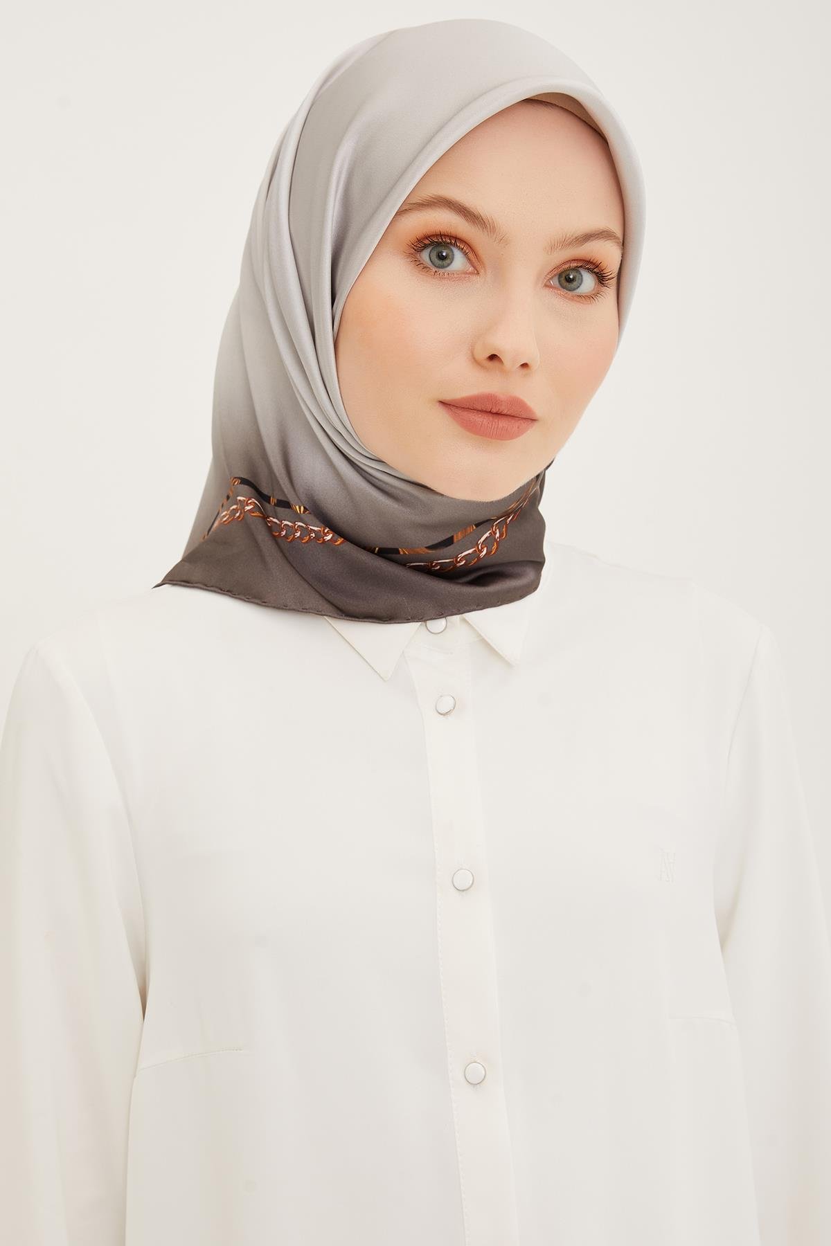 Armine İpek Eşarp 2023/24 İlkbahar Yaz Sezonu 8928D01 55 -Sura İpek
