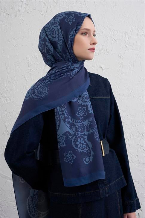 Armine İpek Tensel Etro Şal 25