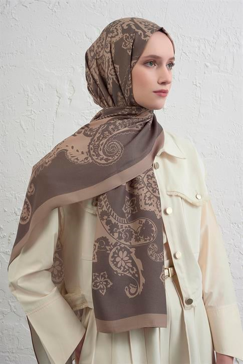 Armine İpek Tensel Etro Şal 26