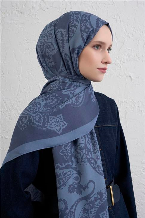 Armine İpek Tensel Etro Şal 27