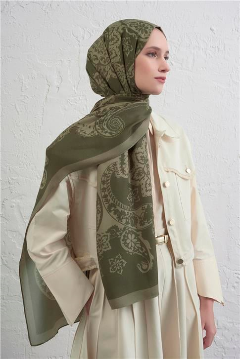 Armine İpek Tensel Etro Şal 40