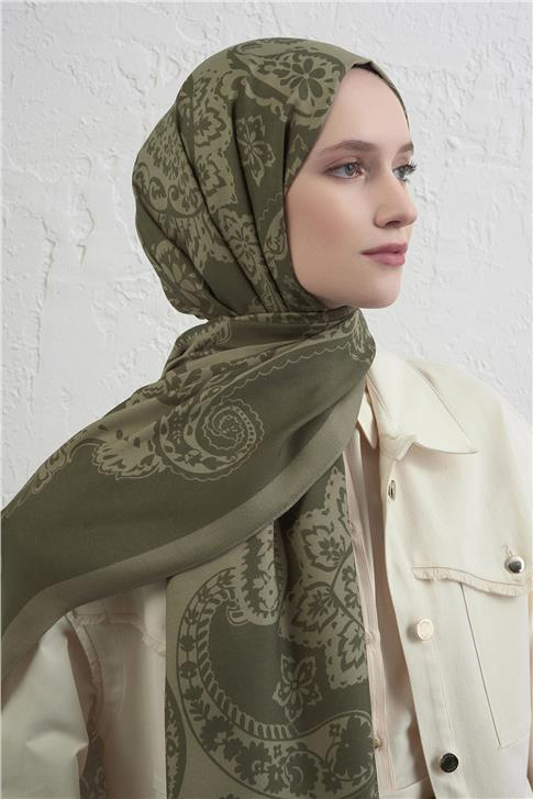 Armine İpek Tensel Etro Şal 40