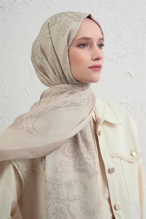 Armine İpek Tensel Etro Şal 48