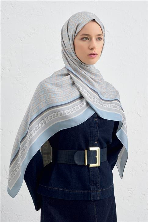 Armine İpek Tensel Monogram Şal 06
