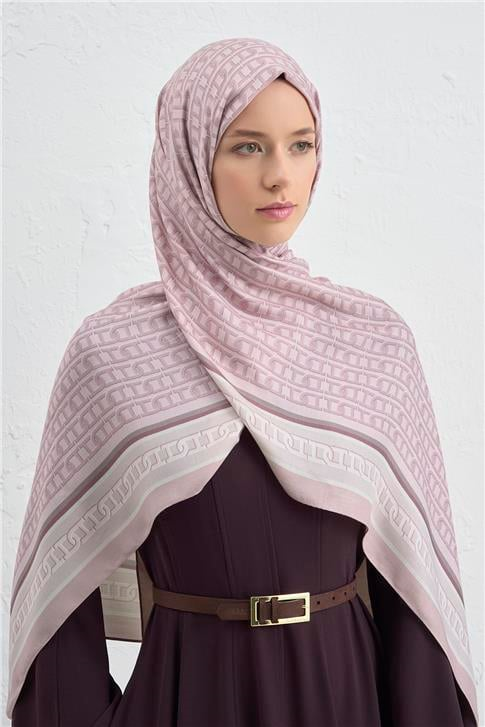 Armine İpek Tensel Monogram Şal 14