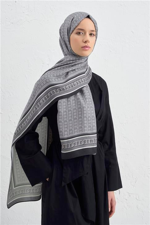 Armine İpek Tensel Monogram Şal 23