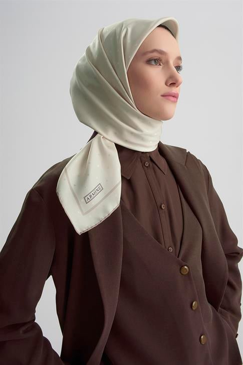 Armine Jakarlı İpek Eşarp Puantiyeli 21Ka8668 2 25