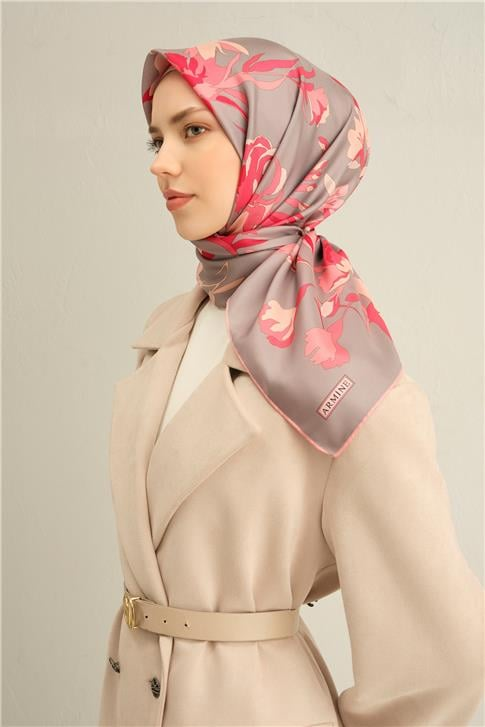 Armine Klasik Desenli İpek Sura Eşarp 9342 33