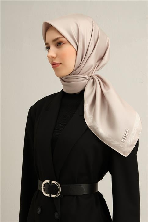 Armine Klasik Desenli Saf İpek Sura Eşarp 9357D 01