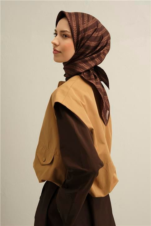 Armine Klasik Desenli Saf İpek Sura Eşarp 9351D 84