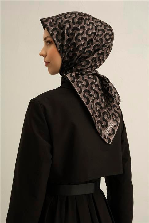 Armine Klasik Desenli Saf İpek Sura Eşarp 9321D 58
