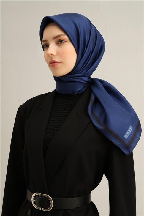 Armine Klasik Desenli Saf İpek Sura Eşarp 9356D 52