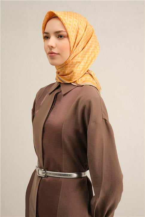 Armine Klasik Desenli Saf İpek Sura Eşarp 9301D 38