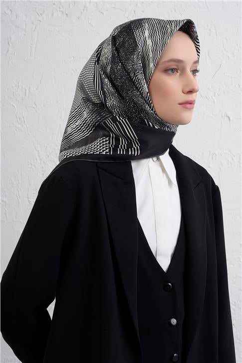 Armine Klasik Desenli Saf İpek Twill Eşarp 9439D 01