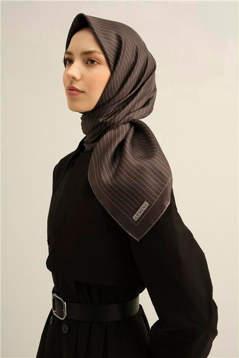 Armine Klasik Desenli Saf İpek Twill Eşarp 9348D 03
