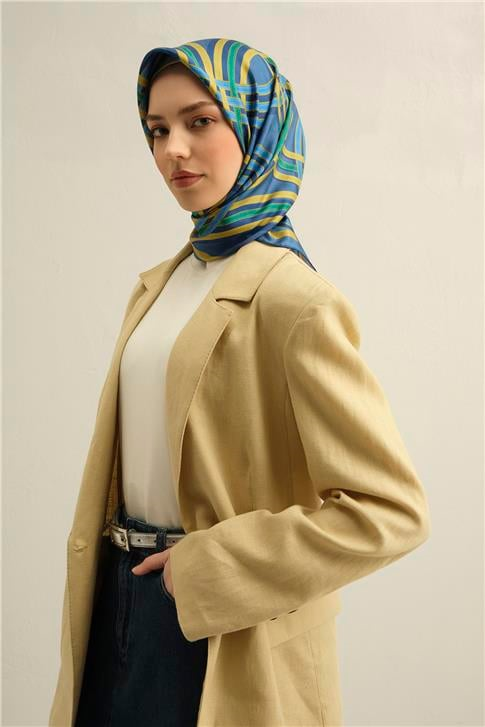 Armine Klasik Desenli Saf İpek Twill Eşarp 9333D 80