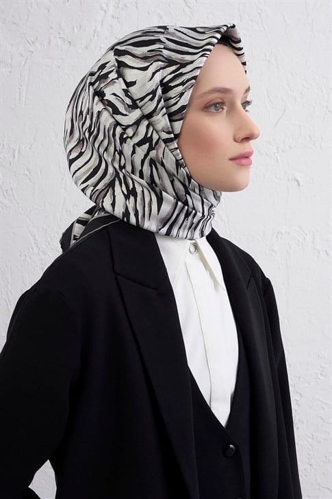 Armine Klasik Desenli Saf İpek Twill Eşarp 9435D 09