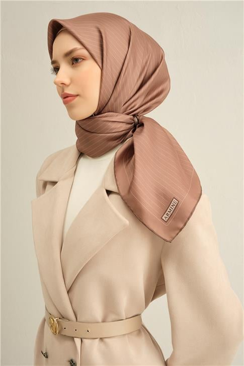 Armine Klasik Desenli Saf İpek Twill Eşarp 9348D 36