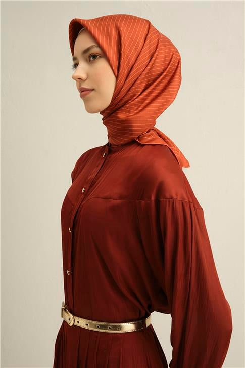 Armine Klasik Desenli Saf İpek Twill Eşarp 9348D 04