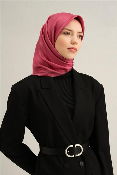 Armine Klasik Desenli Saf İpek Twill Eşarp 9356D 56