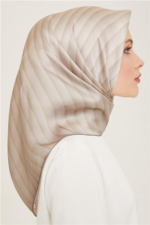 Armine Klasik Desenli Sura İpek Eşarp 24Ya9150 50 01