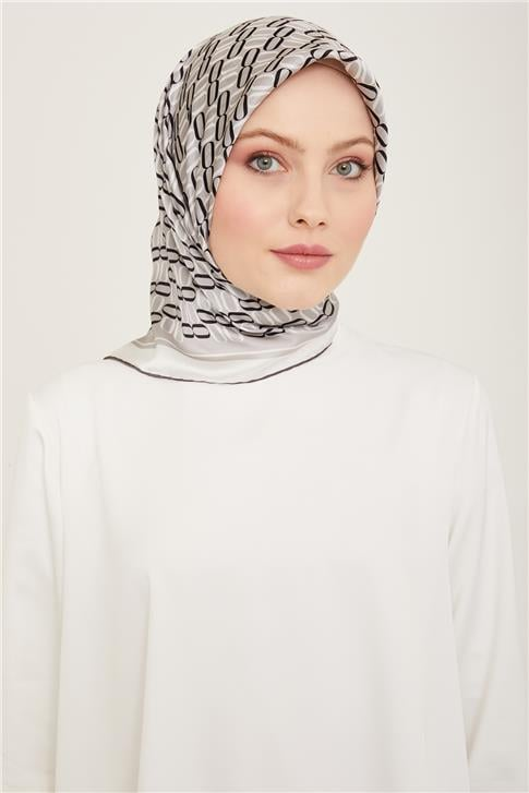 Armine Klasik Desenli Sura İpek Eşarp 24YA9149 50 34