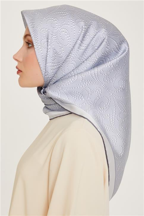 Armine Klasik Desenli Sura Saf İpek Eşarp 9246D 05