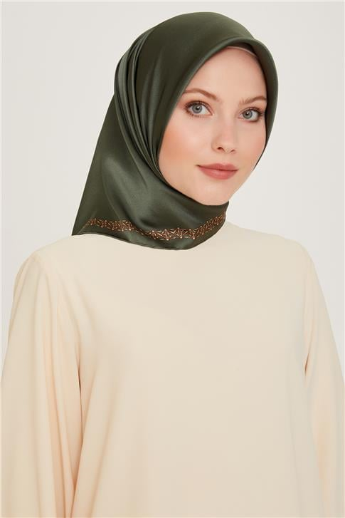 Armine Klasik Desenli Sura Saf İpek Eşarp 9260D 03 35