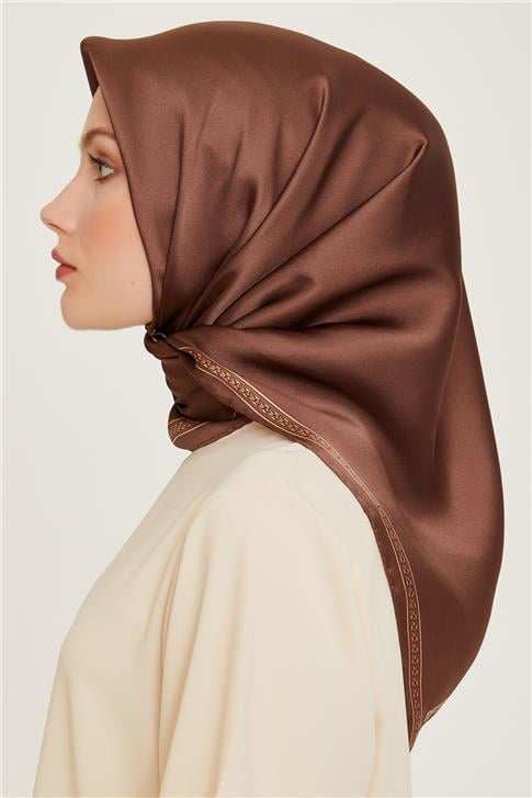 Armine Klasik Desenli Sura Saf İpek Eşarp 9261D 07 33