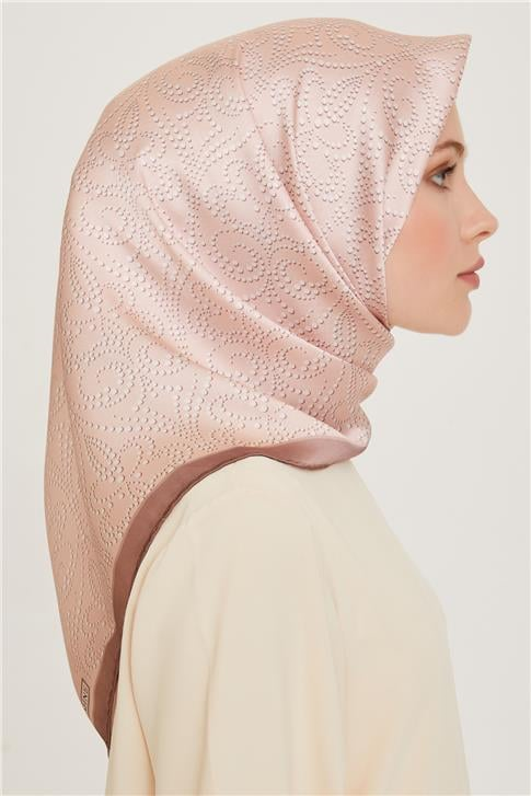 Armine Klasik Desenli Sura Saf İpek Eşarp 9246D 04