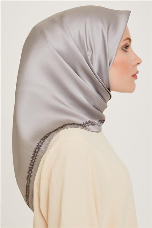 Armine Klasik Desenli Sura Saf İpek Eşarp 9261D 07 06