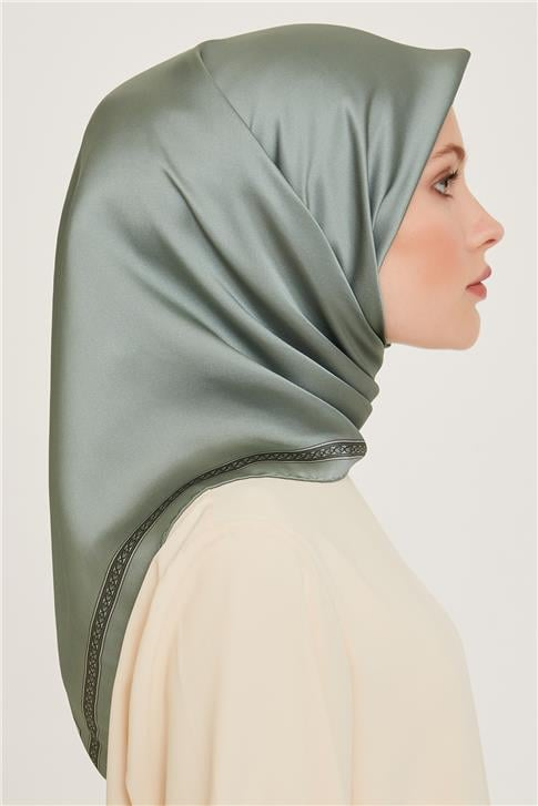 Armine Klasik Desenli Sura Saf İpek Eşarp 9261D 07 34