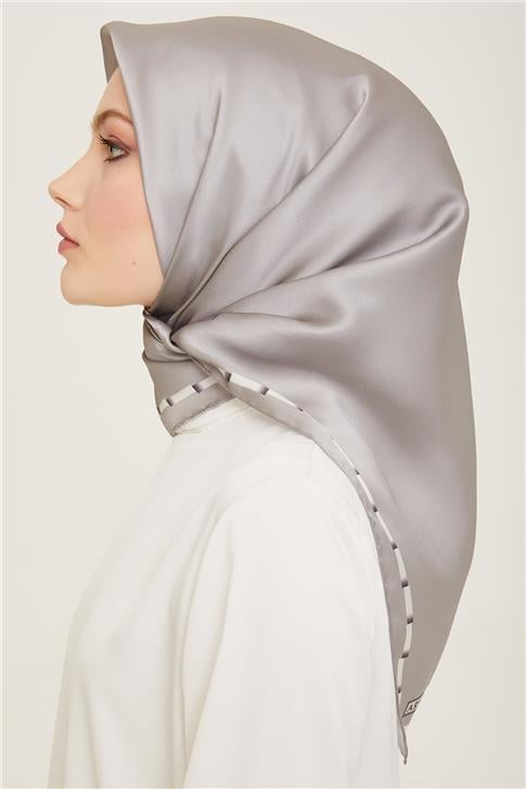 Armine Klasik Desenli Twill İpek Eşarp 24Ya9165 31 57