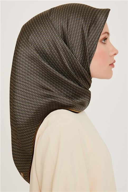 Armine Klasik Desenli Twill Saf İpek Eşarp 9250D 82