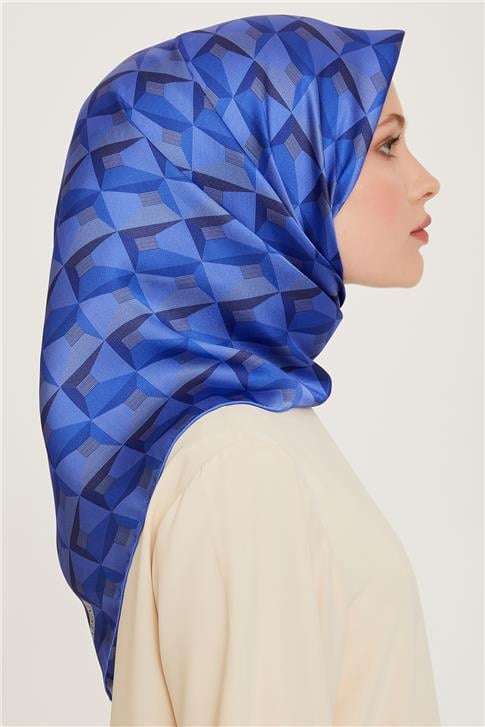 Armine Klasik Desenli Twill Saf İpek Eşarp 9204D 05