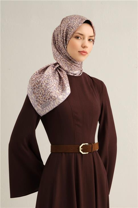 Armine Leopar Desenli Saf İpek Sura Eşarp 9352D 06