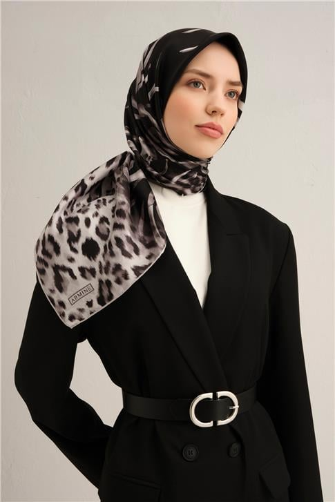 Armine Leopar Desenli Saf İpek Twill Eşarp 9355D 03