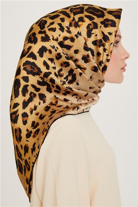 Armine Leopar Desenli Sura Saf İpek Eşarp 9249D 02 32