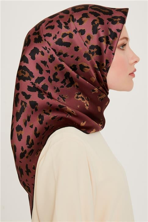 Armine Leopar Desenli Twill Saf İpek Eşarp 9249D 53