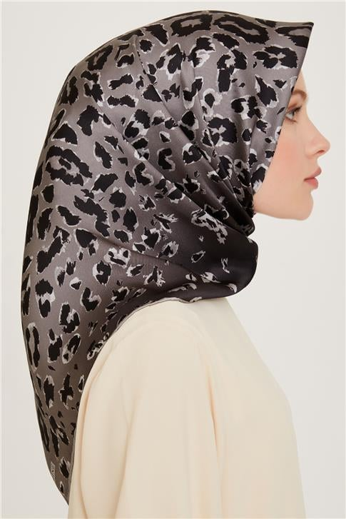 Armine Leopar Desenli Twill Saf İpek Eşarp 9249D 38
