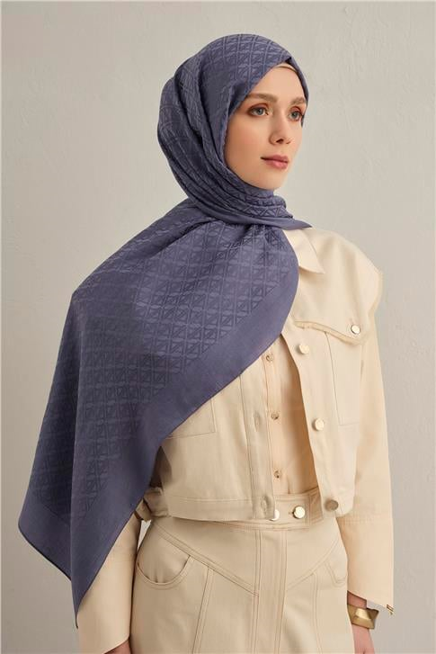Armine Lyocell Naia Üçgen Monogram Şal 5 42
