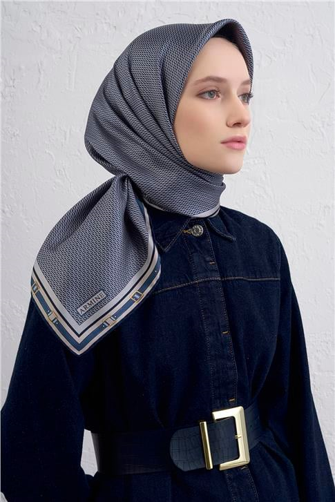 Armine Monogram Desenli Saf İpek Twill Eşarp 9401D 04
