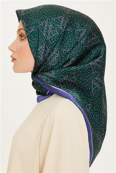 Armine Monogram Desenli Sura Saf İpek Eşarp 9228D 85