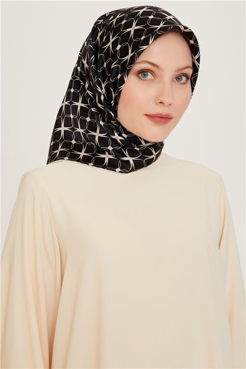 Armine Monogram Desenli Sura Saf İpek Eşarp 9207D 01 04