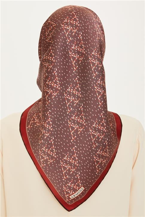 Armine Monogram Desenli Sura Saf İpek Eşarp 9228D 01